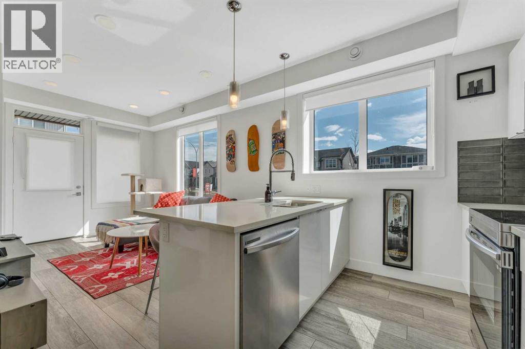 512, 10060 46 Street Ne, Calgary, Alberta  T3J 2H8 - Photo 3 - A2270439