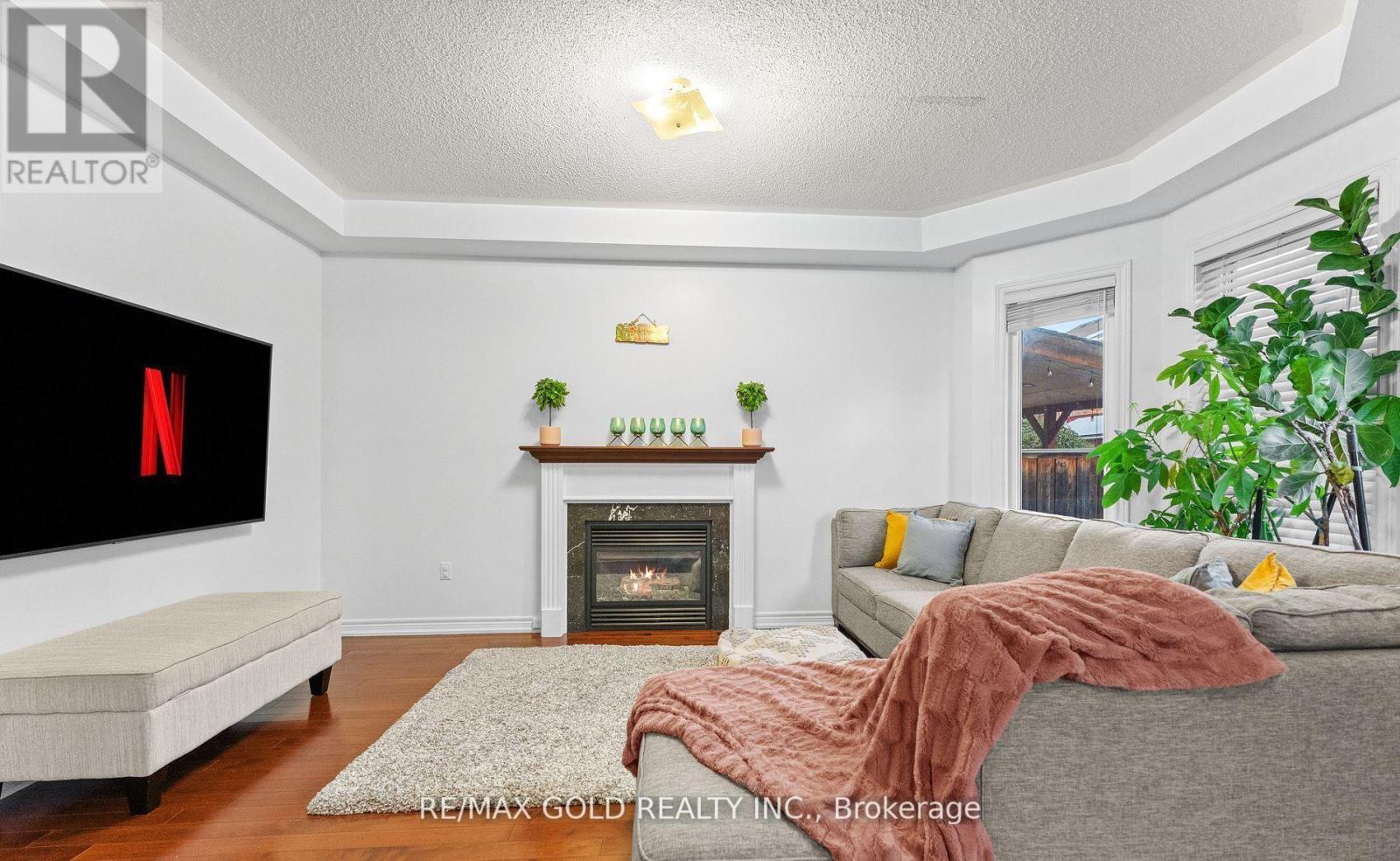 7 Gardenbrooke Trail, Brampton, Ontario  L6P 3L1 - Photo 15 - W12672104