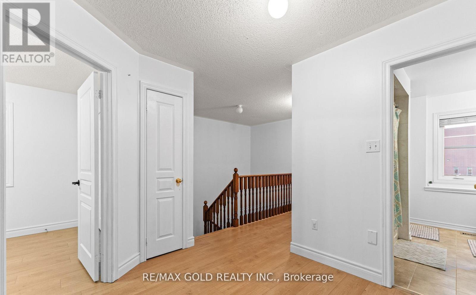 7 Gardenbrooke Trail, Brampton, Ontario  L6P 3L1 - Photo 25 - W12672104