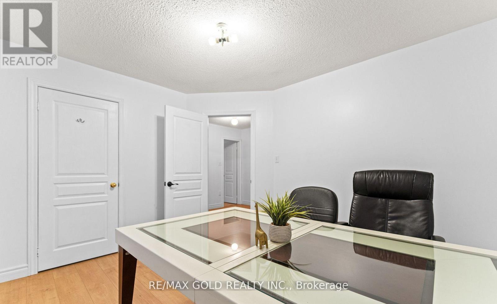 7 Gardenbrooke Trail, Brampton, Ontario  L6P 3L1 - Photo 28 - W12672104