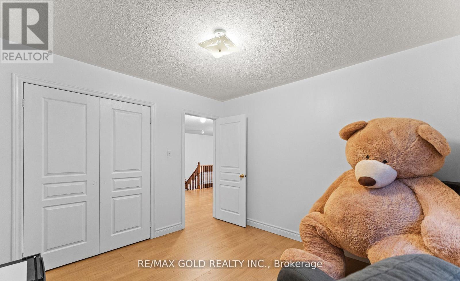 7 Gardenbrooke Trail, Brampton, Ontario  L6P 3L1 - Photo 32 - W12672104