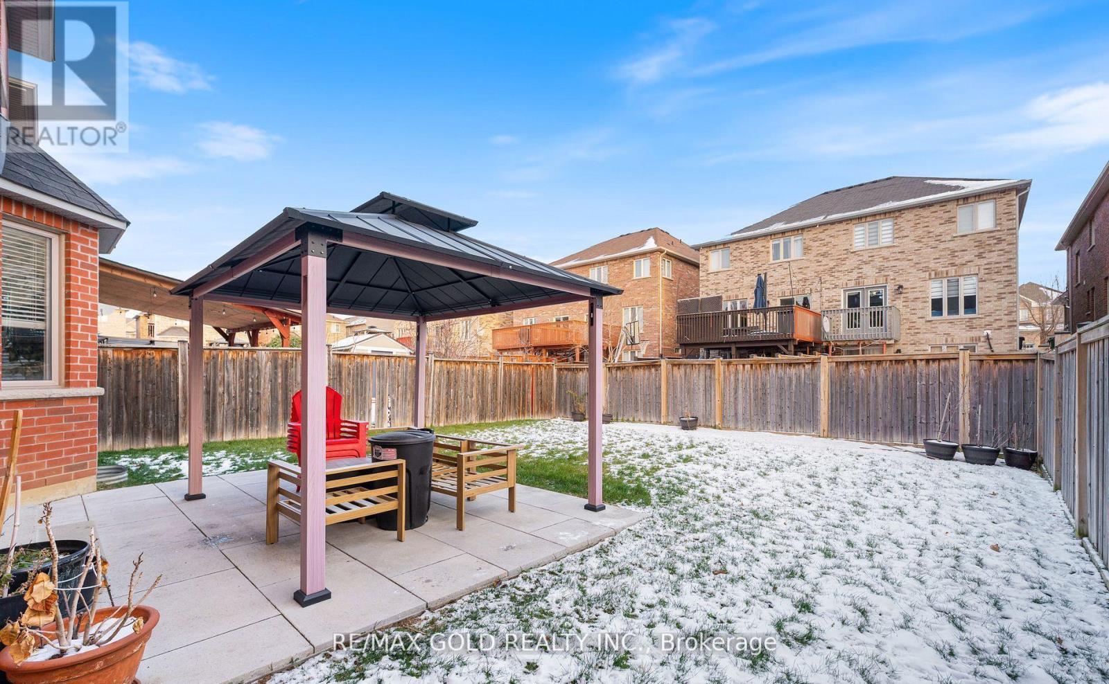 7 Gardenbrooke Trail, Brampton, Ontario  L6P 3L1 - Photo 40 - W12672104