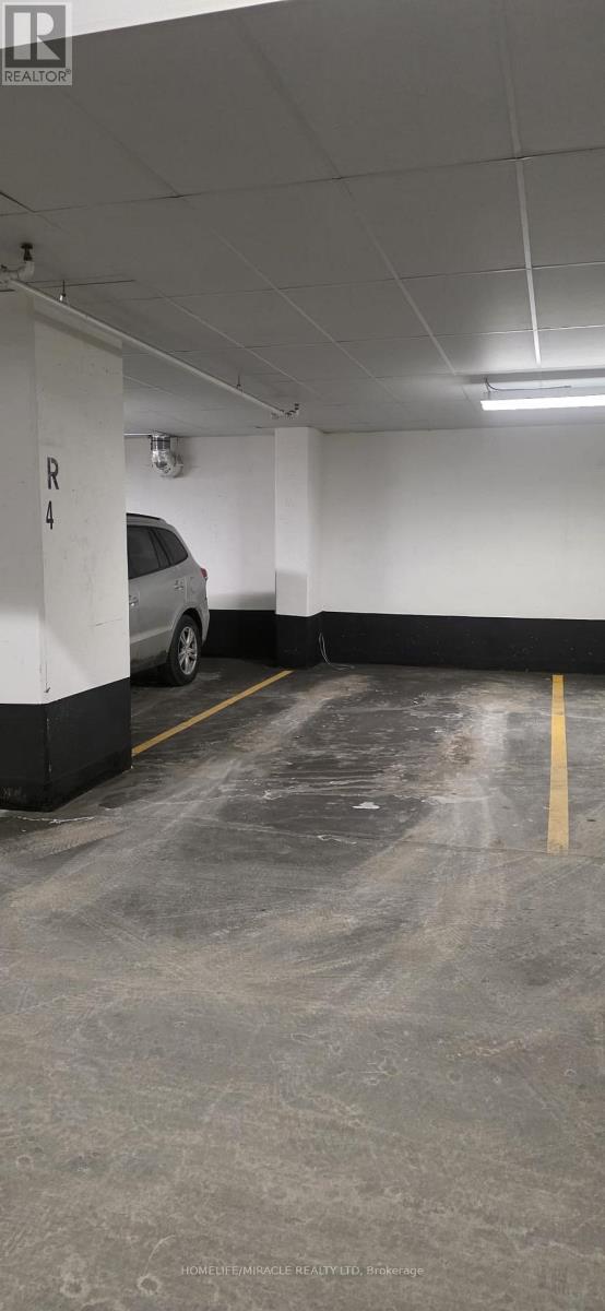 201 - 26 Gibbs Road, Toronto, Ontario  M9B 0E3 - Photo 11 - W12672126