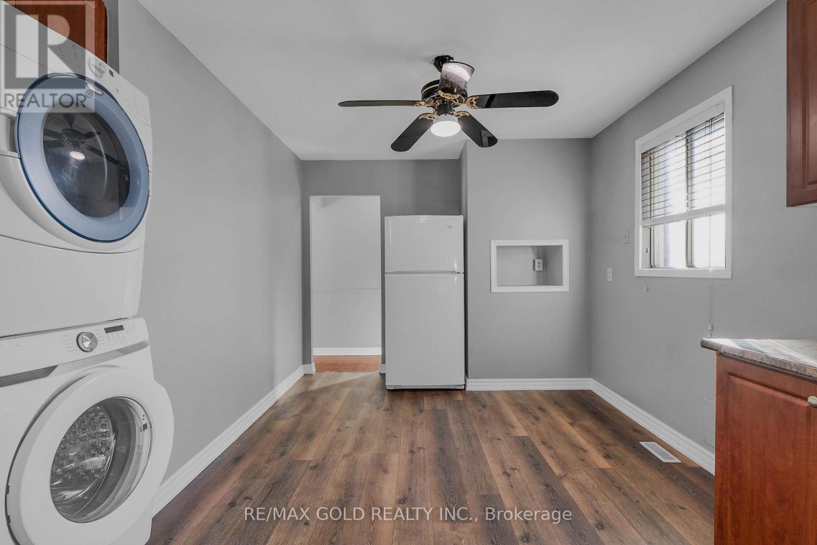 74 Radford Drive, Brampton, Ontario  L6V 2Y9 - Photo 13 - W12672156