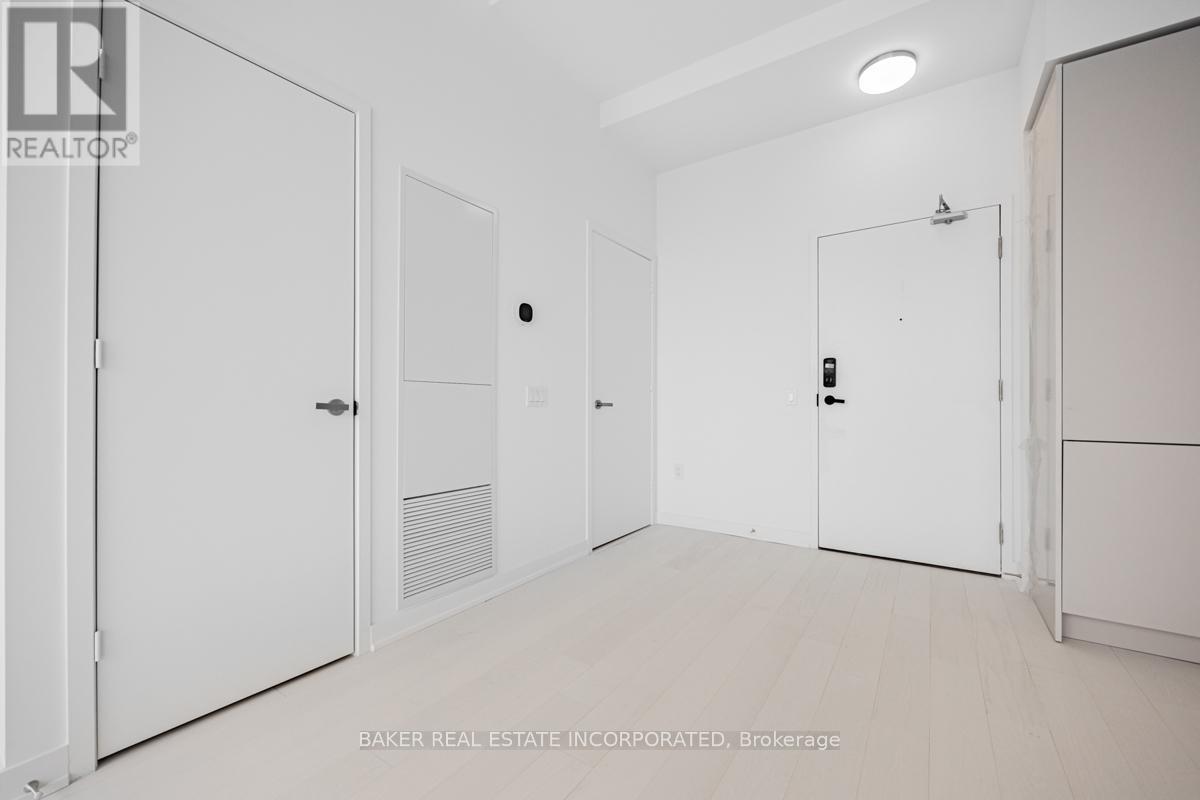 6012 - 3883 Quartz Road, Mississauga, Ontario L5B 0M4 - Photo 11 - W12672160