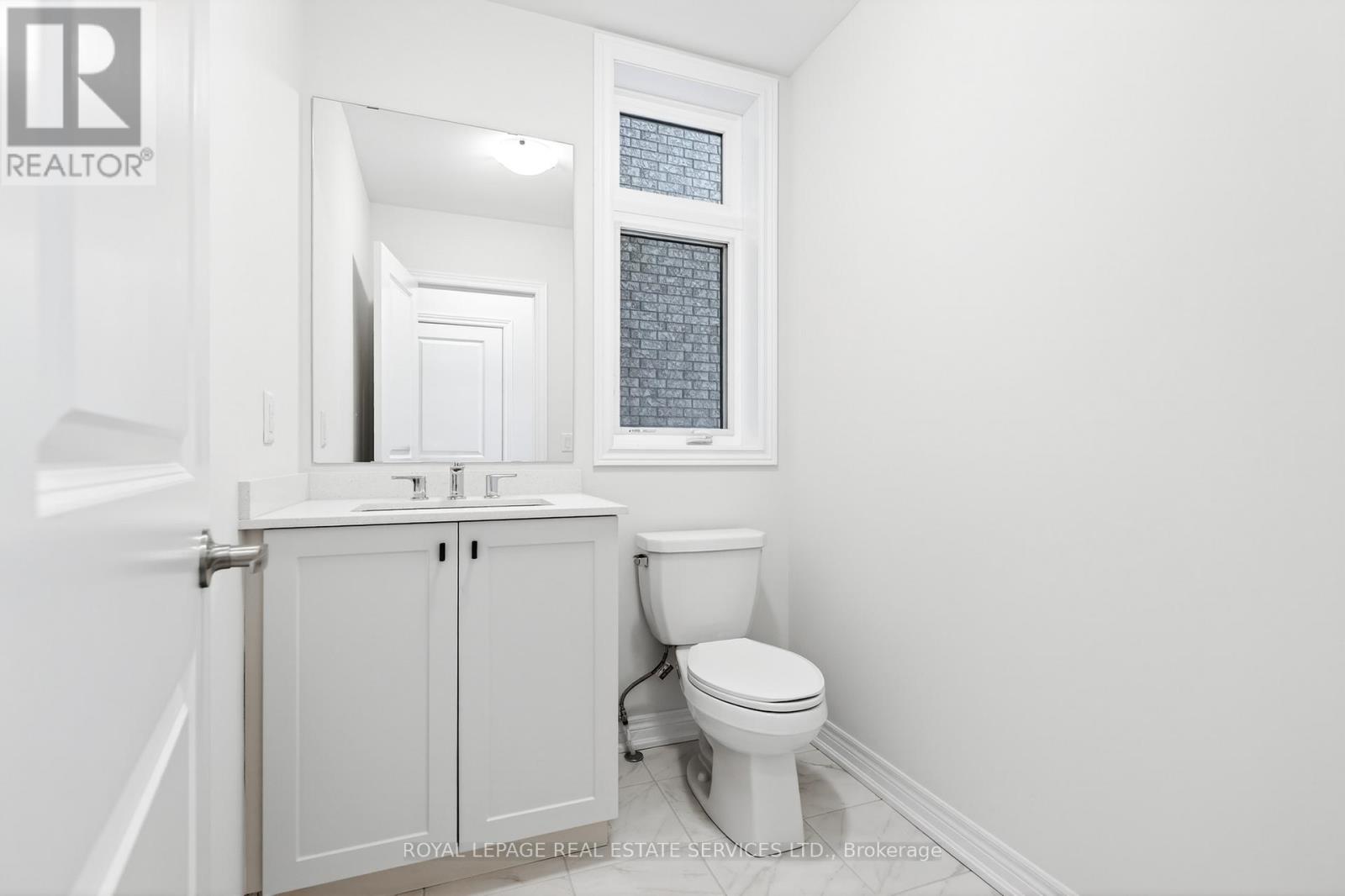 Unit B - 3211 Sixth Line, Oakville, Ontario  L6H 0V8 - Photo 13 - W12672188