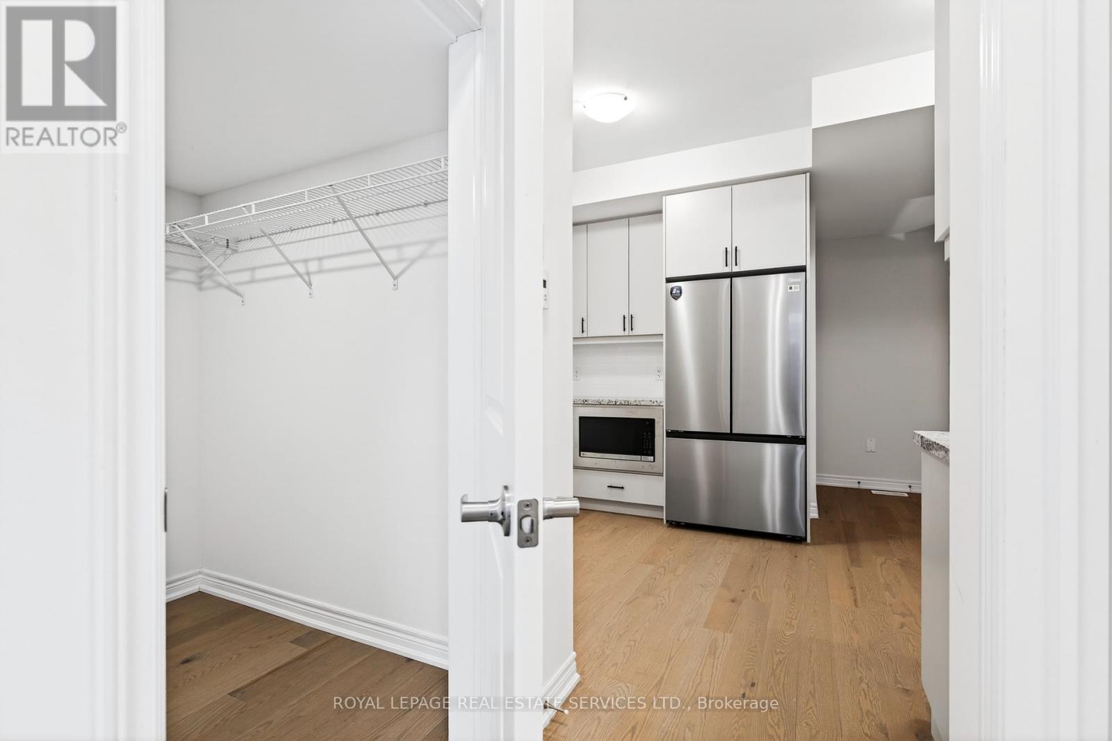 Unit B - 3211 Sixth Line, Oakville, Ontario  L6H 0V8 - Photo 14 - W12672188