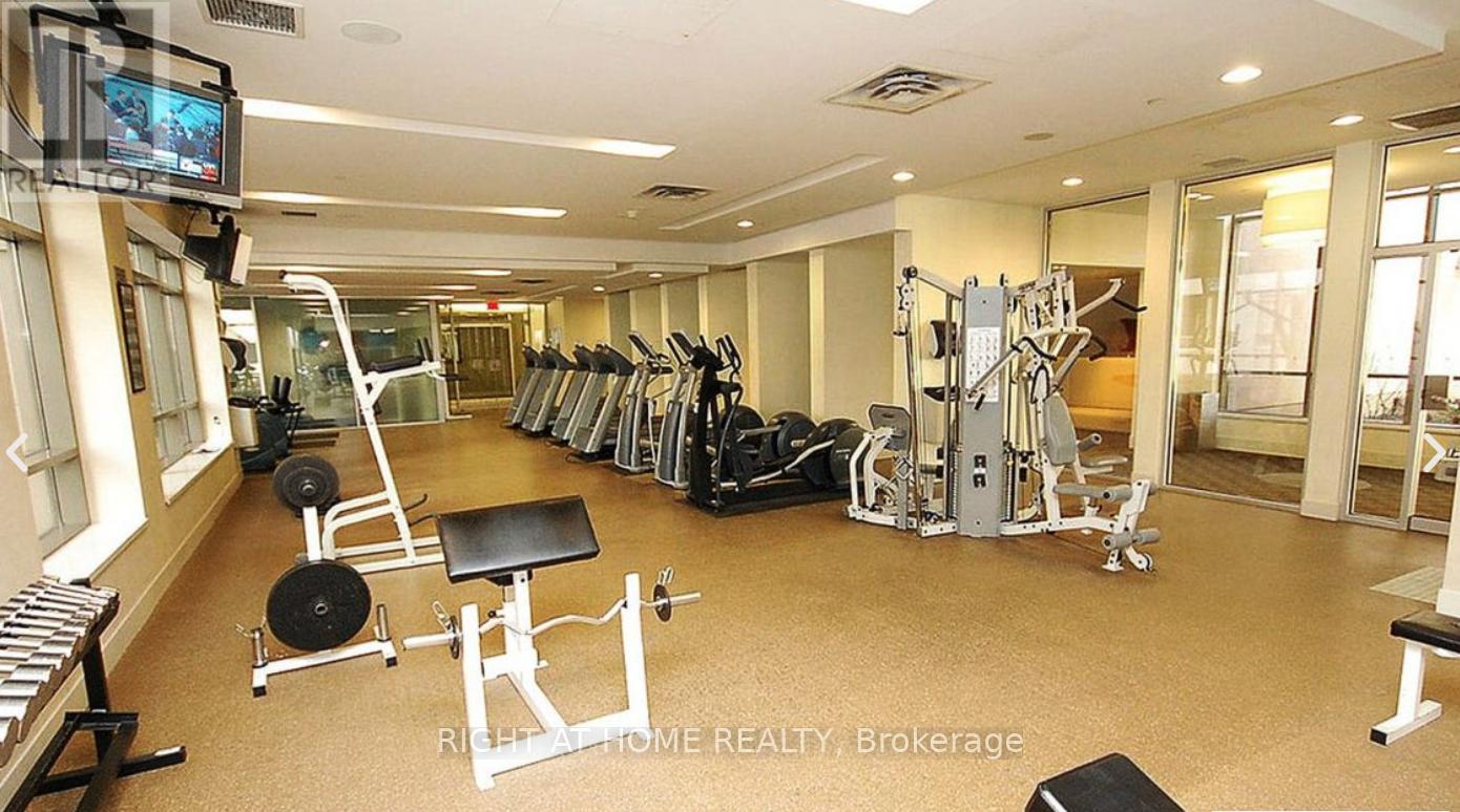 1820 - 3888 Duke Of York Boulevard, Mississauga, Ontario  L5B 4P5 - Photo 7 - W12672206