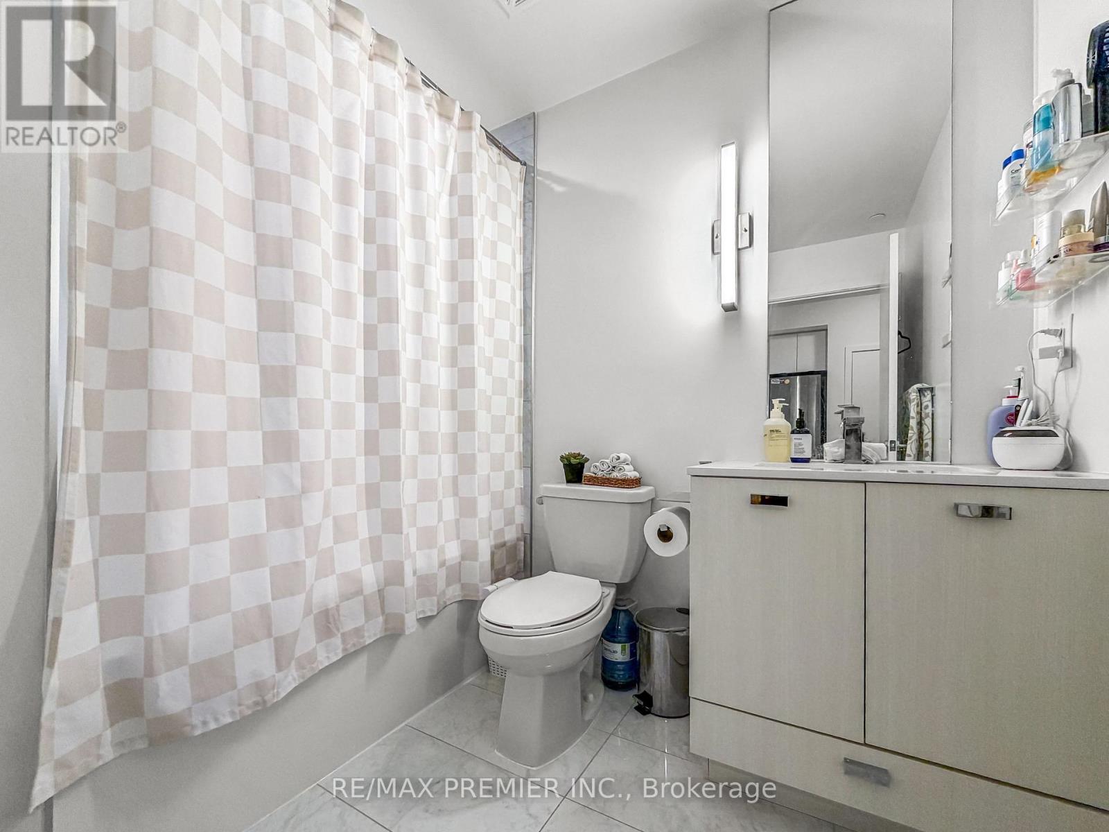 503 - 10 De Boers Drive, Toronto, Ontario  M3J 0L6 - Photo 11 - W12672212