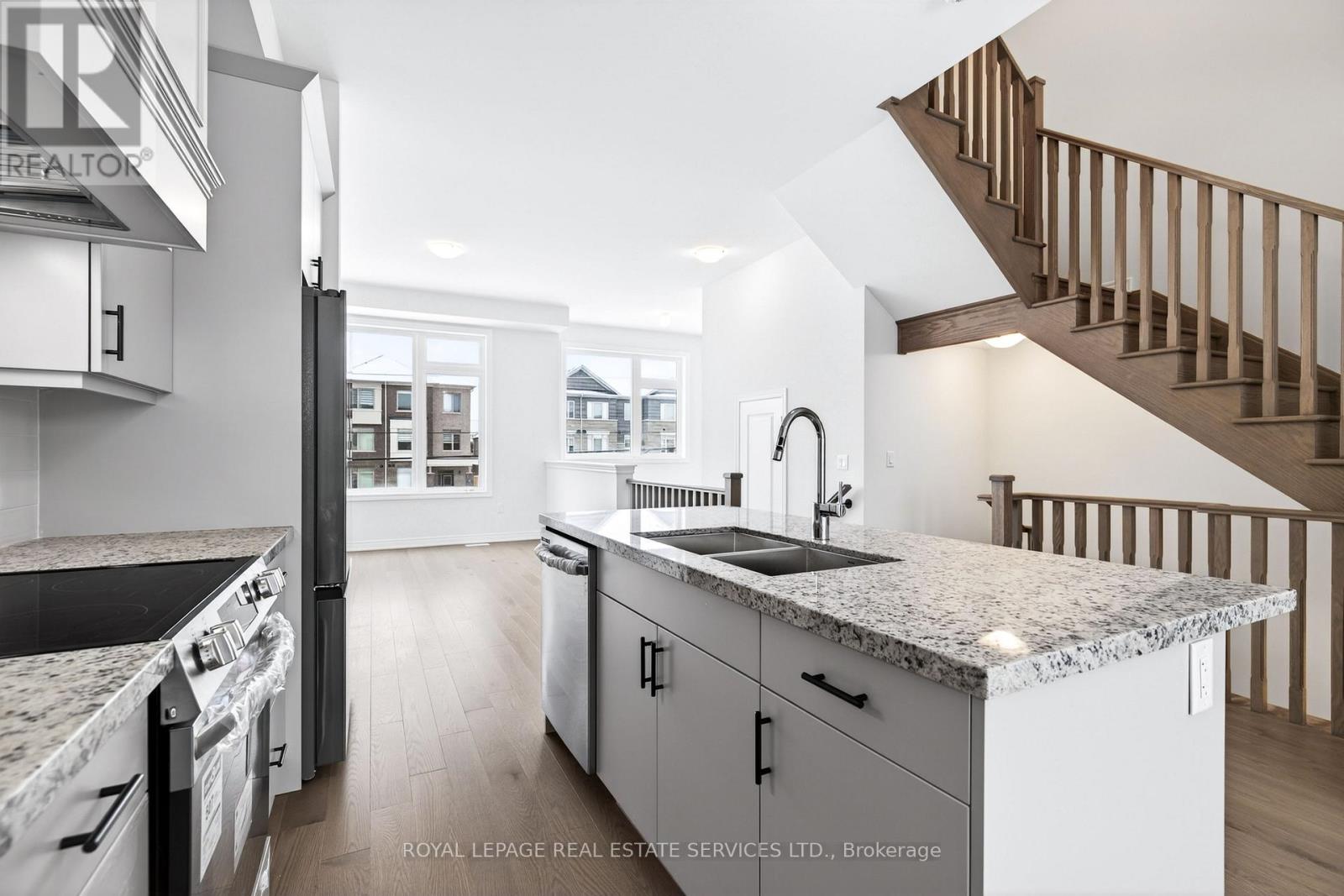 Unit A - 3211 Sixth Line, Oakville, Ontario  L6H 0V8 - Photo 11 - W12672216