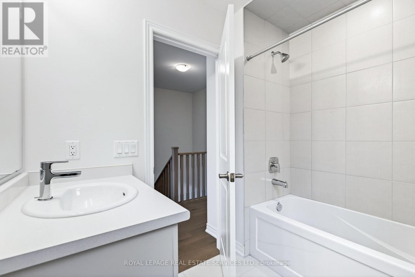 Unit A - 3211 Sixth Line, Oakville, Ontario  L6H 0V8 - Photo 26 - W12672216