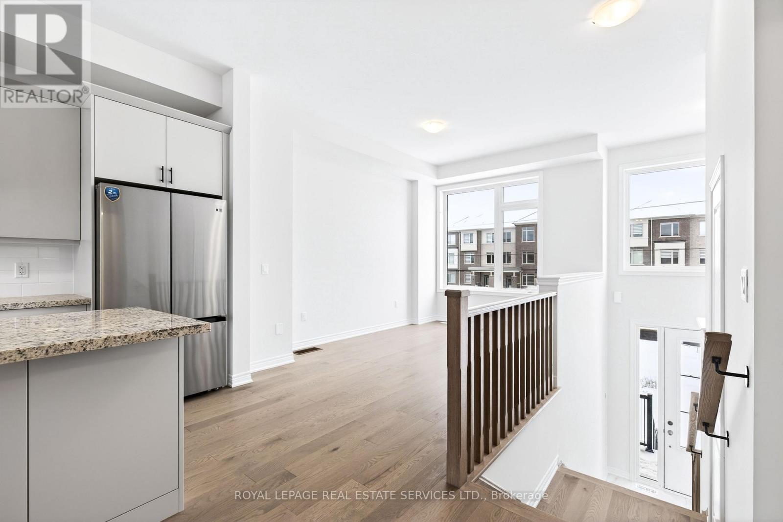 Unit A - 3211 Sixth Line, Oakville, Ontario  L6H 0V8 - Photo 7 - W12672216