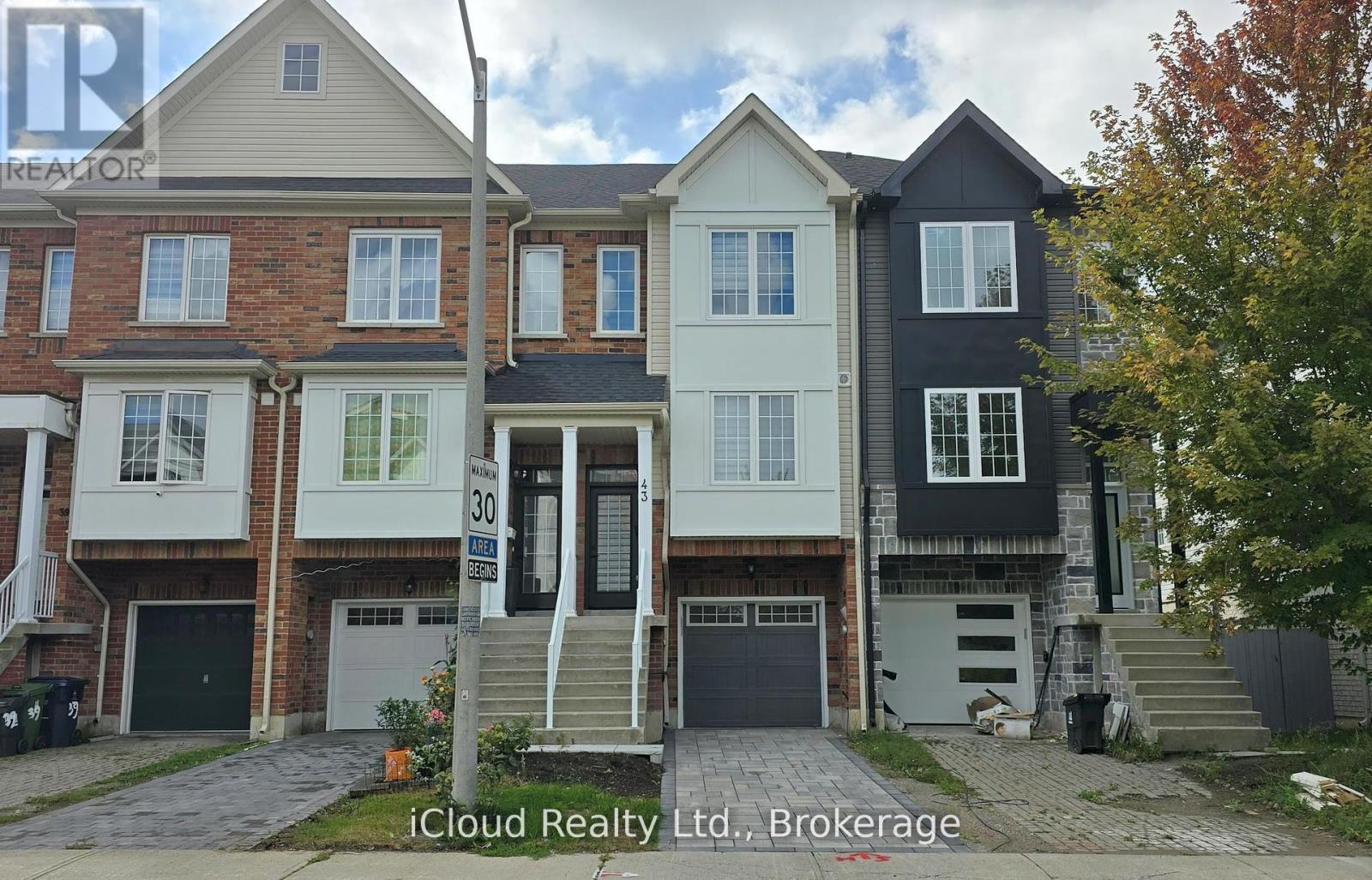 43 Mantello Drive, Toronto, Ontario  M3J 0H6 - Photo 1 - W12672228