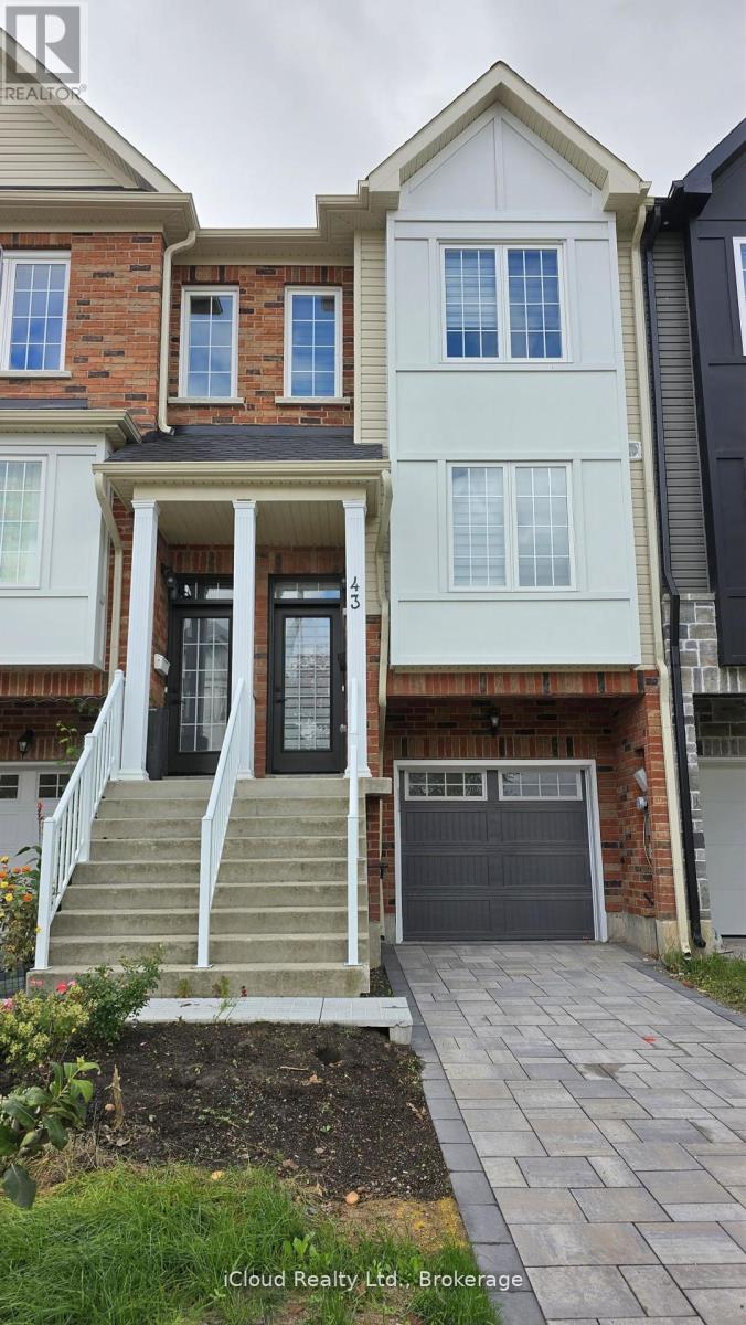 43 Mantello Drive, Toronto, Ontario  M3J 0H6 - Photo 2 - W12672228