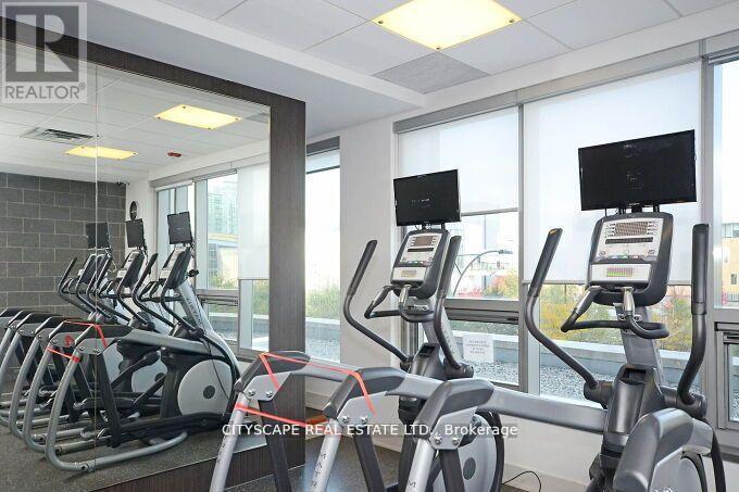 3205 - 360 Square One Drive, Mississauga, Ontario  L5B 0G7 - Photo 18 - W12672260