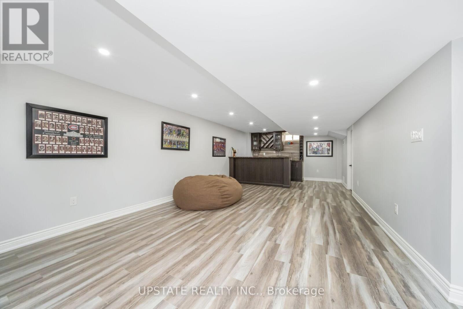 105 Royal West Drive, Brampton, Ontario  L6X 0V6 - Photo 31 - W12672276