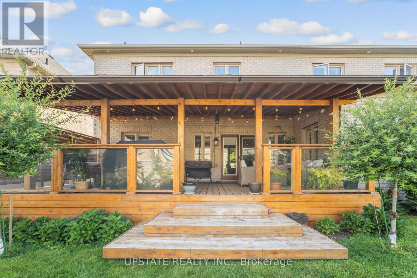 105 Royal West Drive, Brampton, Ontario  L6X 0V6 - Photo 39 - W12672276