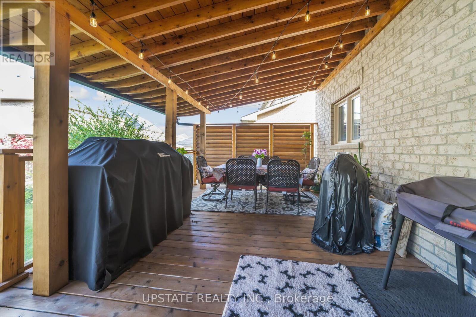 105 Royal West Drive, Brampton, Ontario  L6X 0V6 - Photo 40 - W12672276