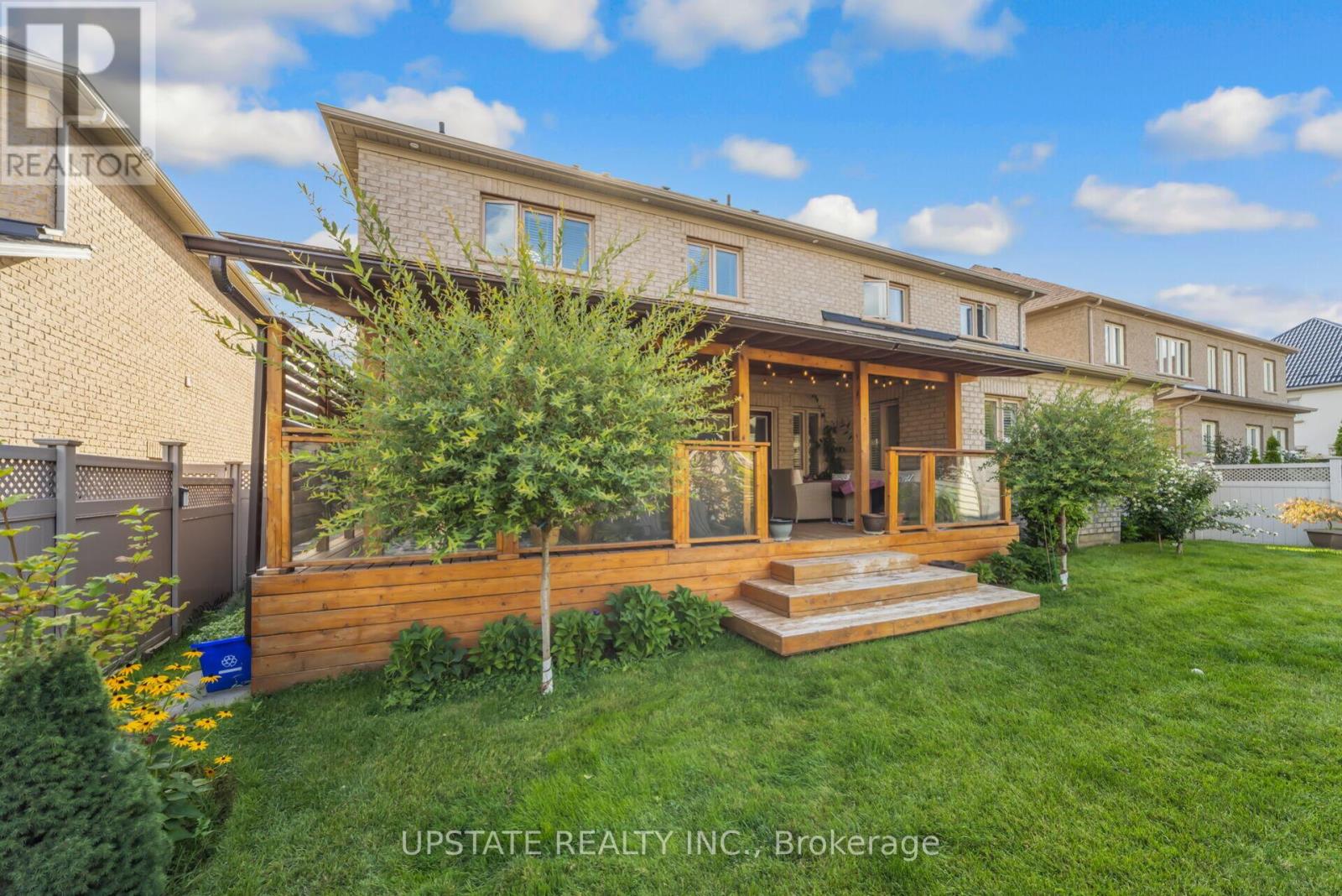 105 Royal West Drive, Brampton, Ontario  L6X 0V6 - Photo 42 - W12672276