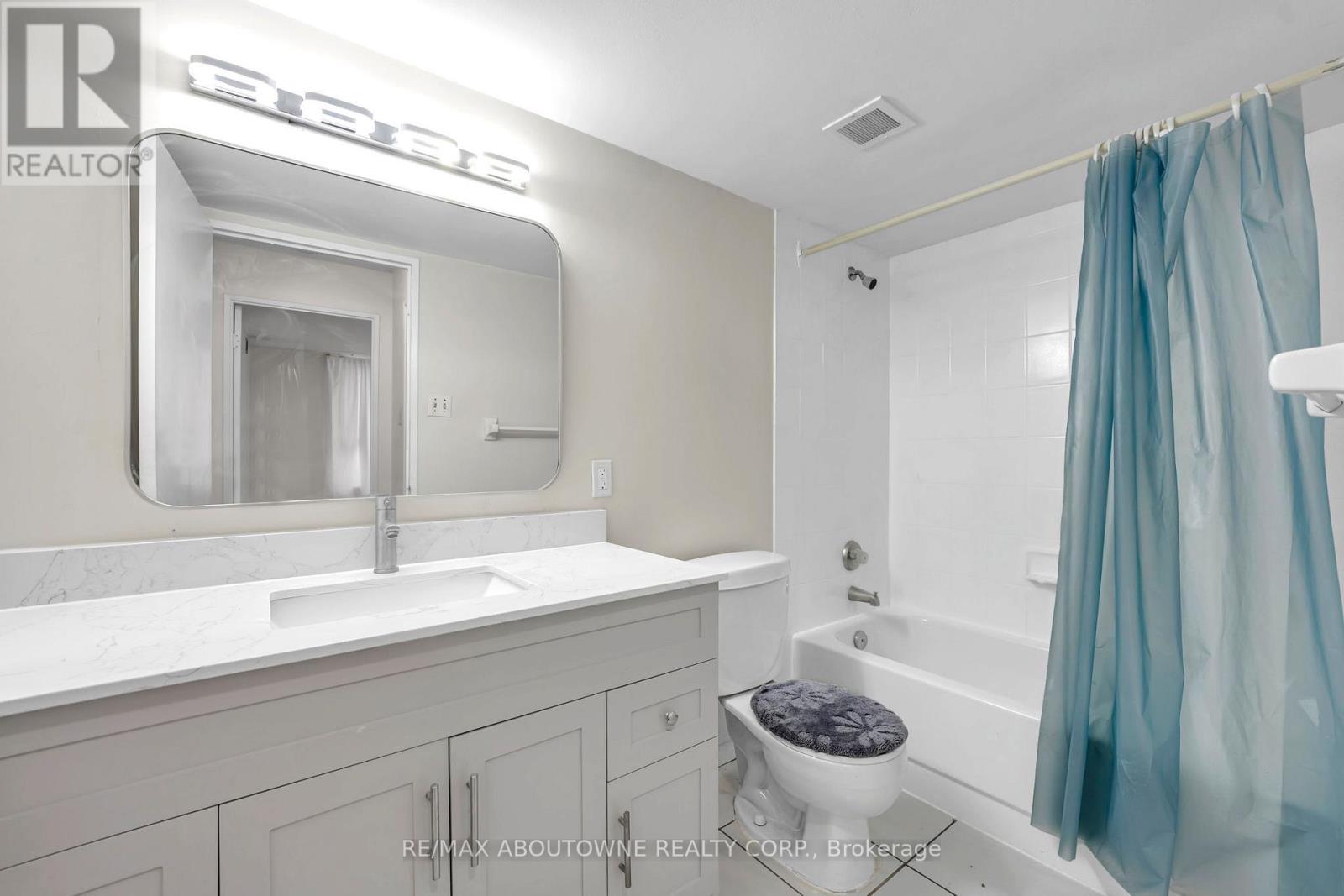 905 - 115 Hillcrest Avenue, Mississauga, Ontario  L5B 3Y9 - Photo 30 - W12672402