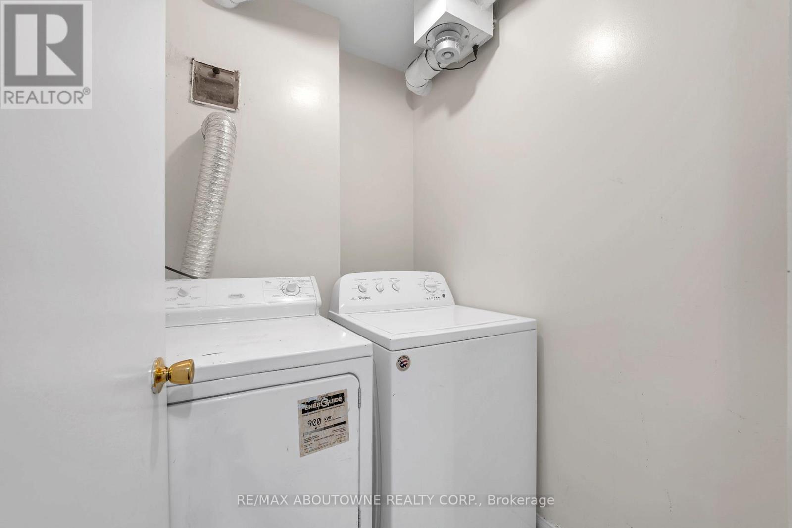 905 - 115 Hillcrest Avenue, Mississauga, Ontario  L5B 3Y9 - Photo 31 - W12672402