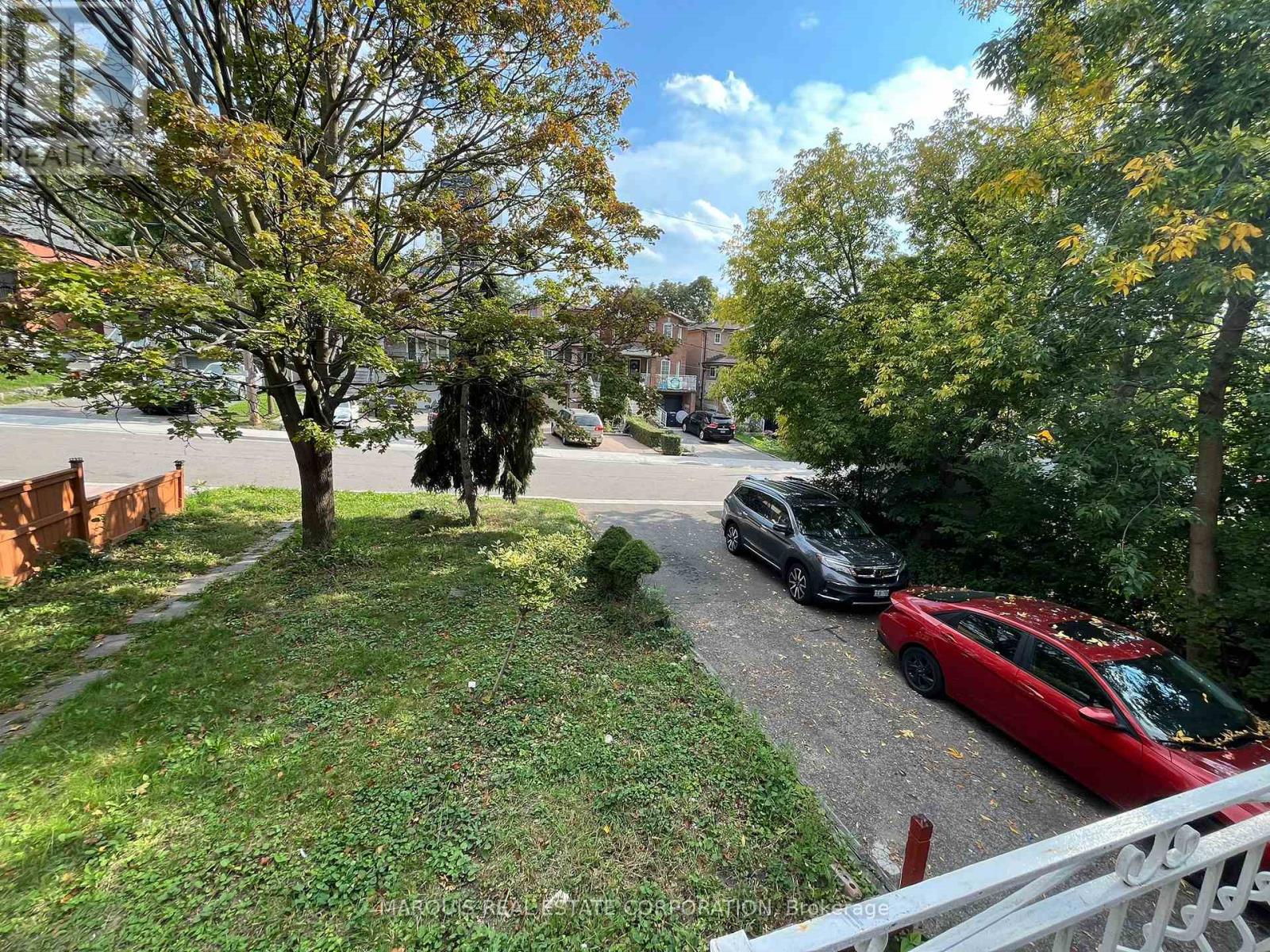 14 Cardell Avenue, Toronto, Ontario  M9N 1S5 - Photo 8 - W12672408