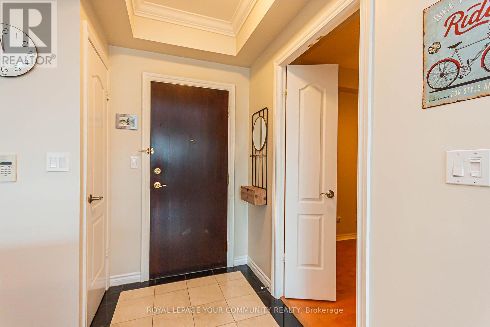 803 - 28 William Carson Crescent, Toronto, Ontario  M2P 2H1 - Photo 2 - C12671182