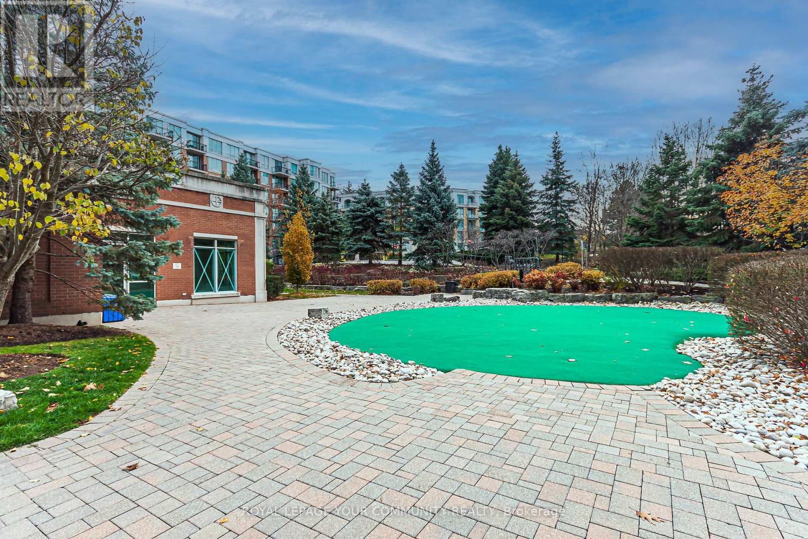 803 - 28 William Carson Crescent, Toronto, Ontario  M2P 2H1 - Photo 39 - C12671182