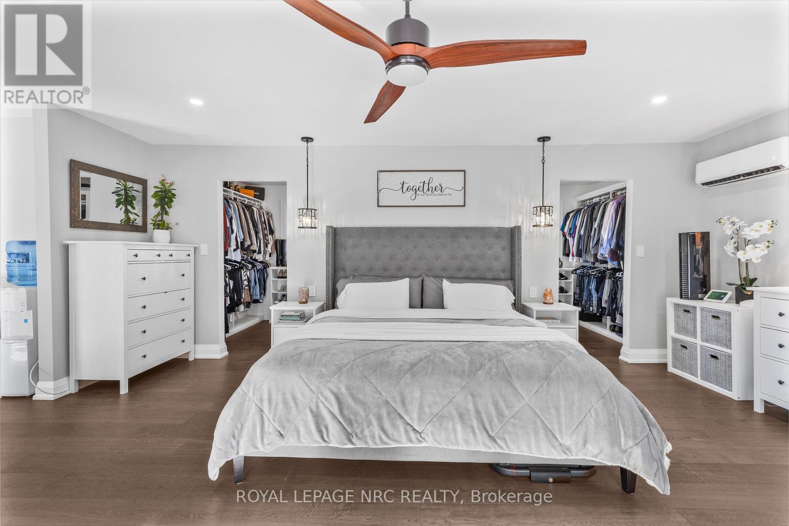 94 Dorchester Drive, Grimsby, Ontario  L3M 1A8 - Photo 23 - X12478342