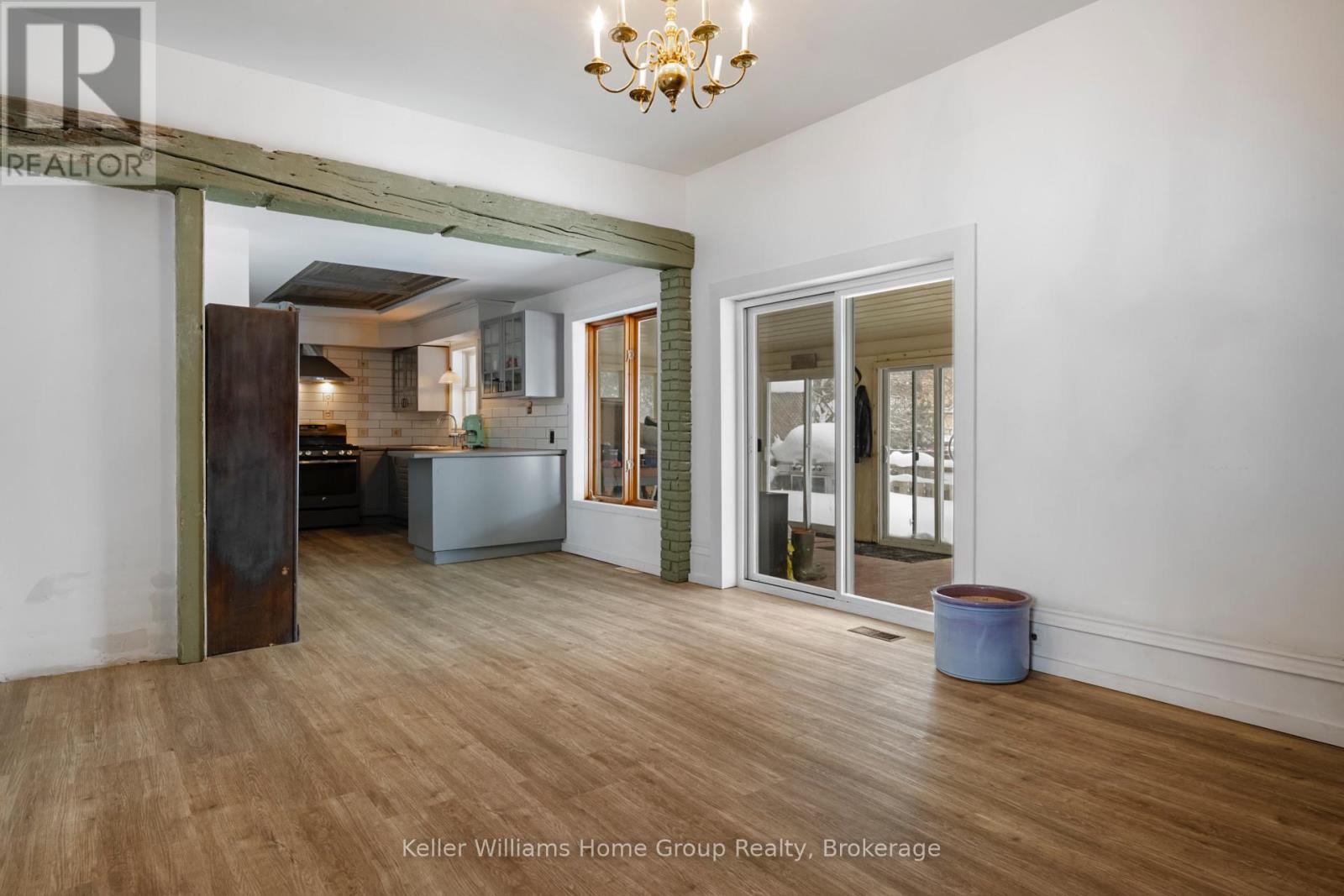 150 Wellington Street E, Wellington North (Mount Forest), Ontario  N0G 2L2 - Photo 14 - X12672456