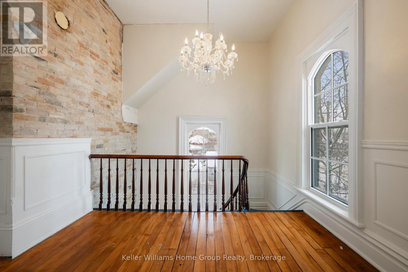 150 Wellington Street E, Wellington North (Mount Forest), Ontario  N0G 2L2 - Photo 20 - X12672456