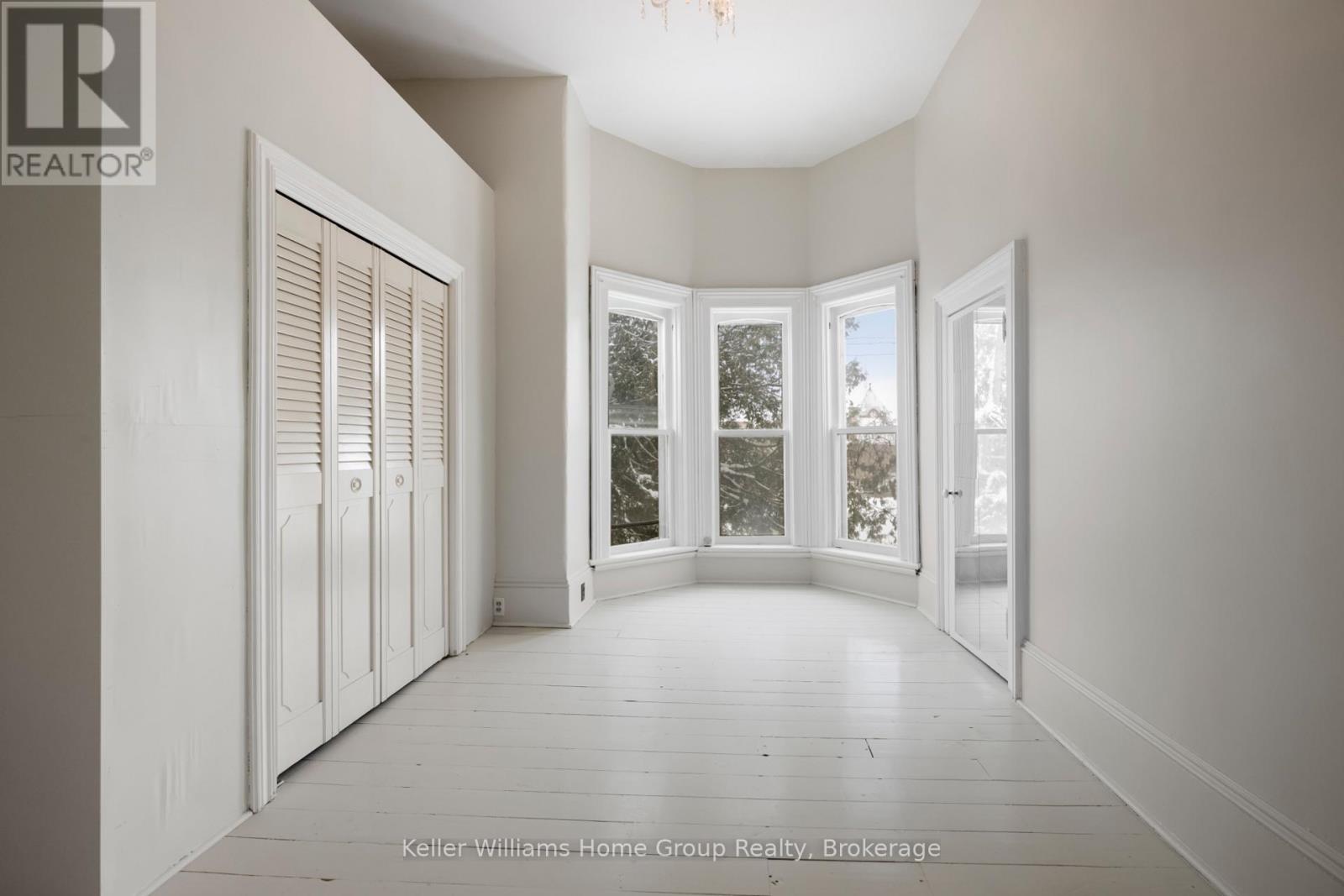 150 Wellington Street E, Wellington North (Mount Forest), Ontario  N0G 2L2 - Photo 27 - X12672456