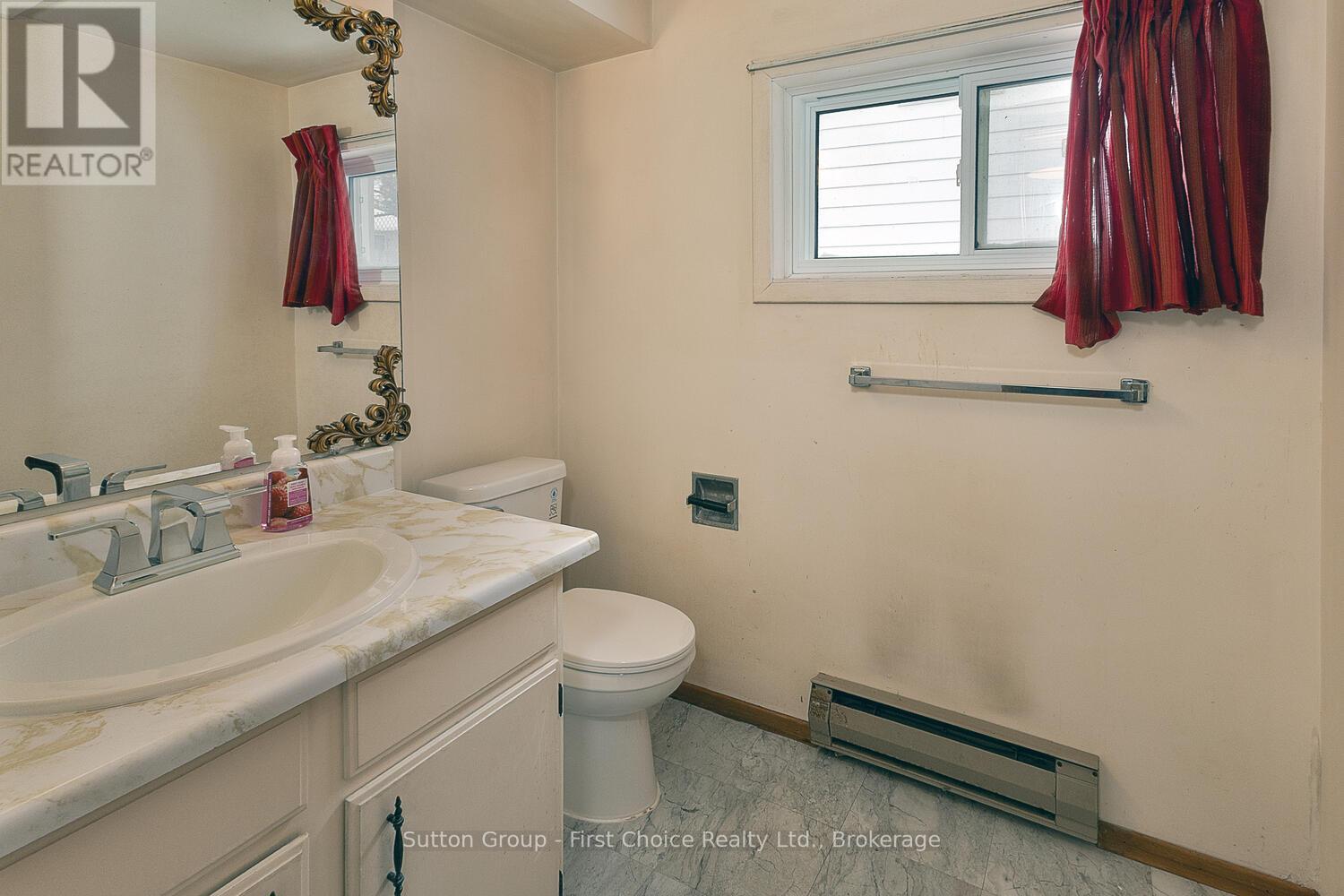 70 Bedford Drive, Stratford, Ontario N5A 5J5 - Photo 16 - X12672484