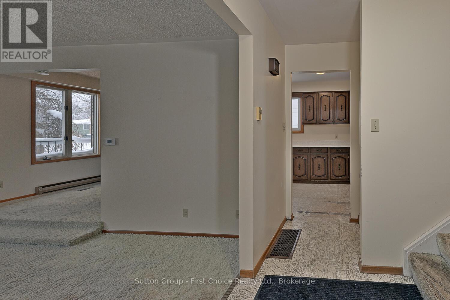 70 Bedford Drive, Stratford, Ontario N5A 5J5 - Photo 7 - X12672484