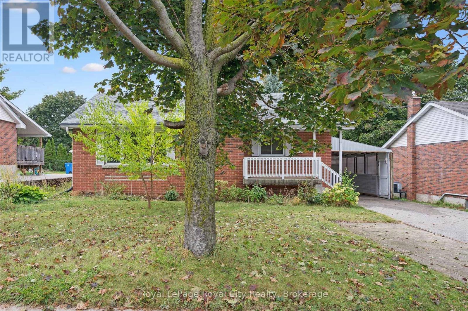 193 Edinburgh Road S, Guelph (Dovercliffe Park/old University), Ontario  N1G 2H8 - Photo 2 - X12672556