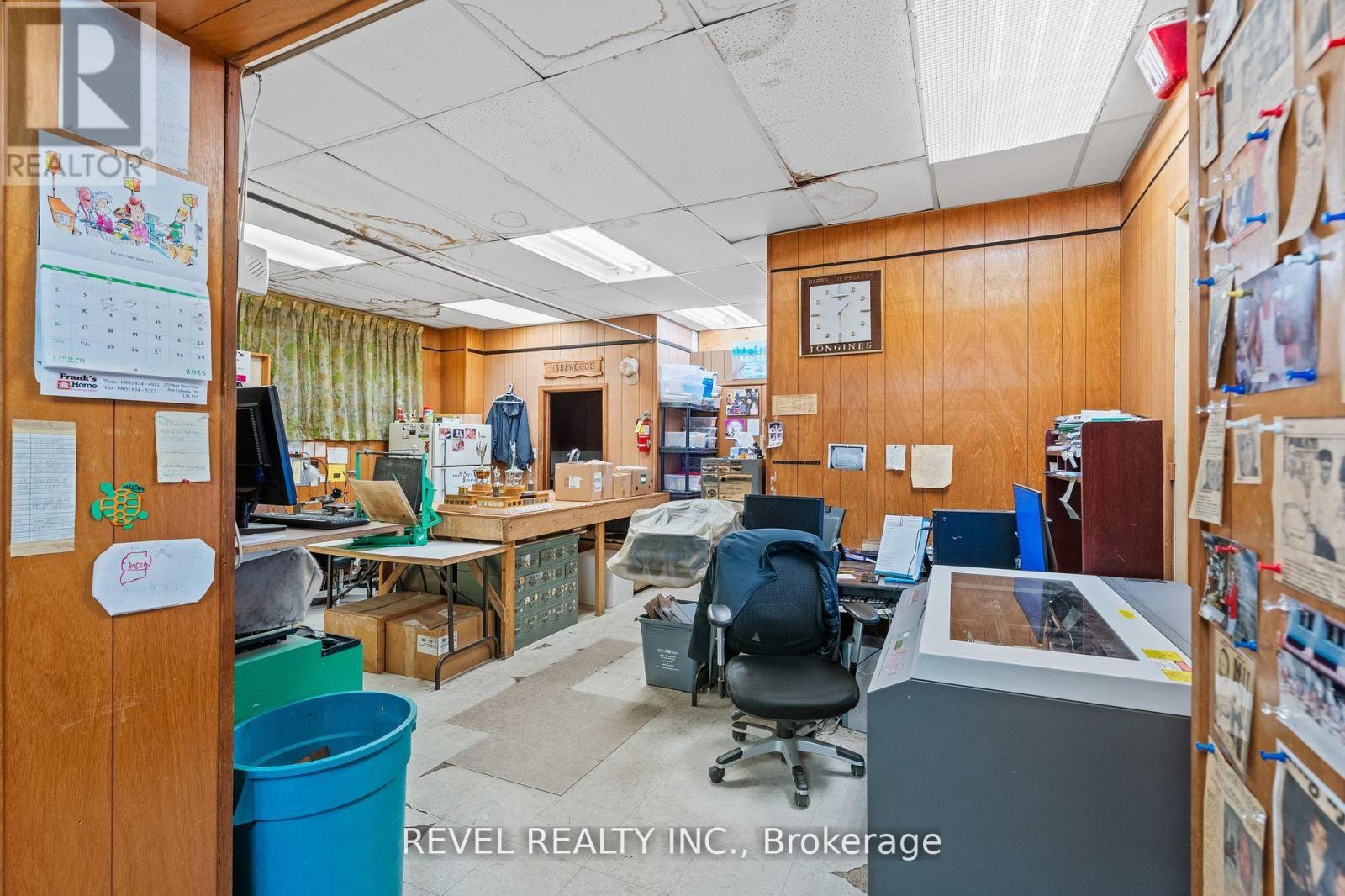 220-222 King Street, Welland, Ontario  L3B 3J7 - Photo 15 - X12672152