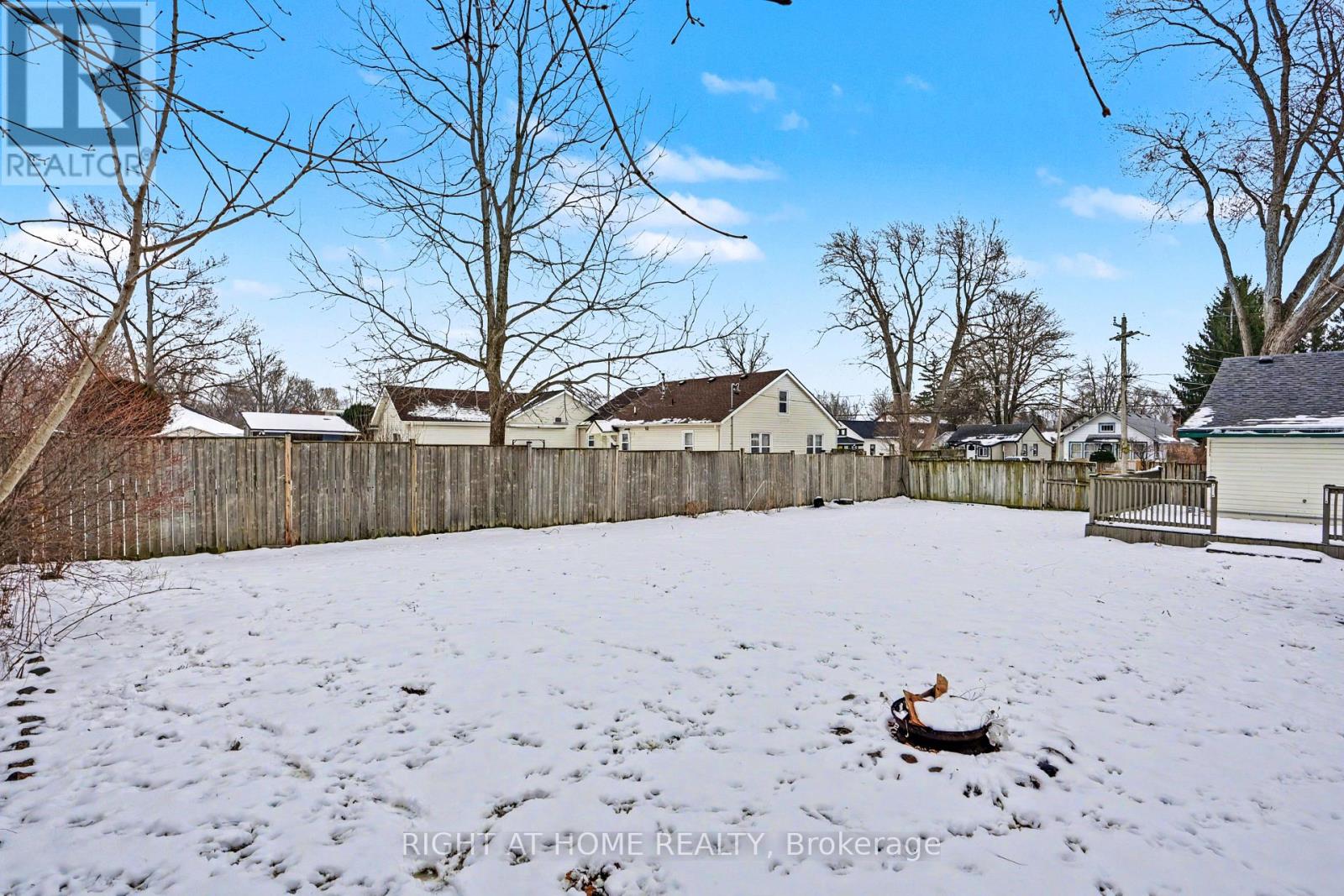 3852 Brunswick Avenue, Fort Erie, Ontario  L0S 1B0 - Photo 32 - X12672174