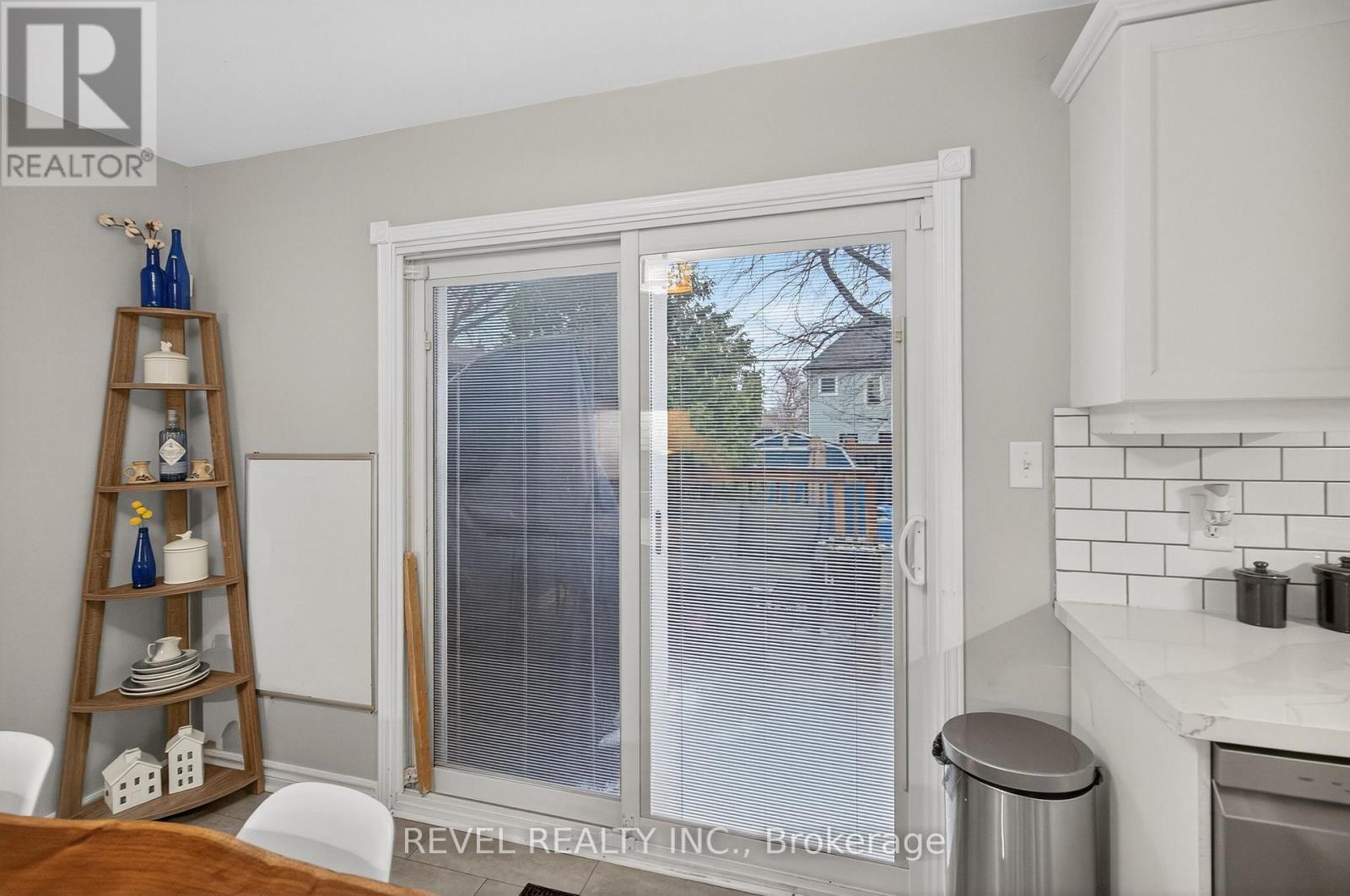 27 Mayflower Avenue, Hamilton, Ontario  L8L 2K5 - Photo 15 - X12672230