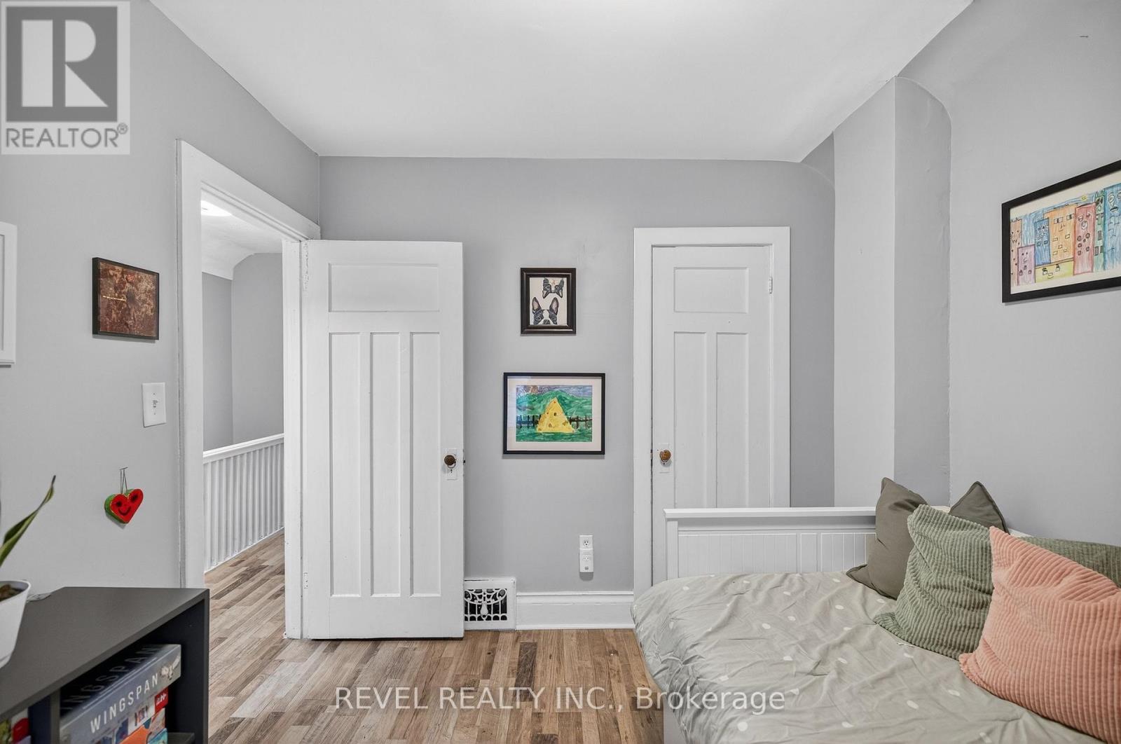 27 Mayflower Avenue, Hamilton, Ontario  L8L 2K5 - Photo 18 - X12672230