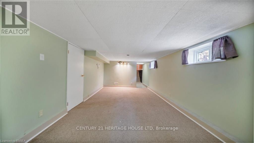 35 Salisbury Avenue, Brantford, Ontario  N3S 1M6 - Photo 18 - X12672316