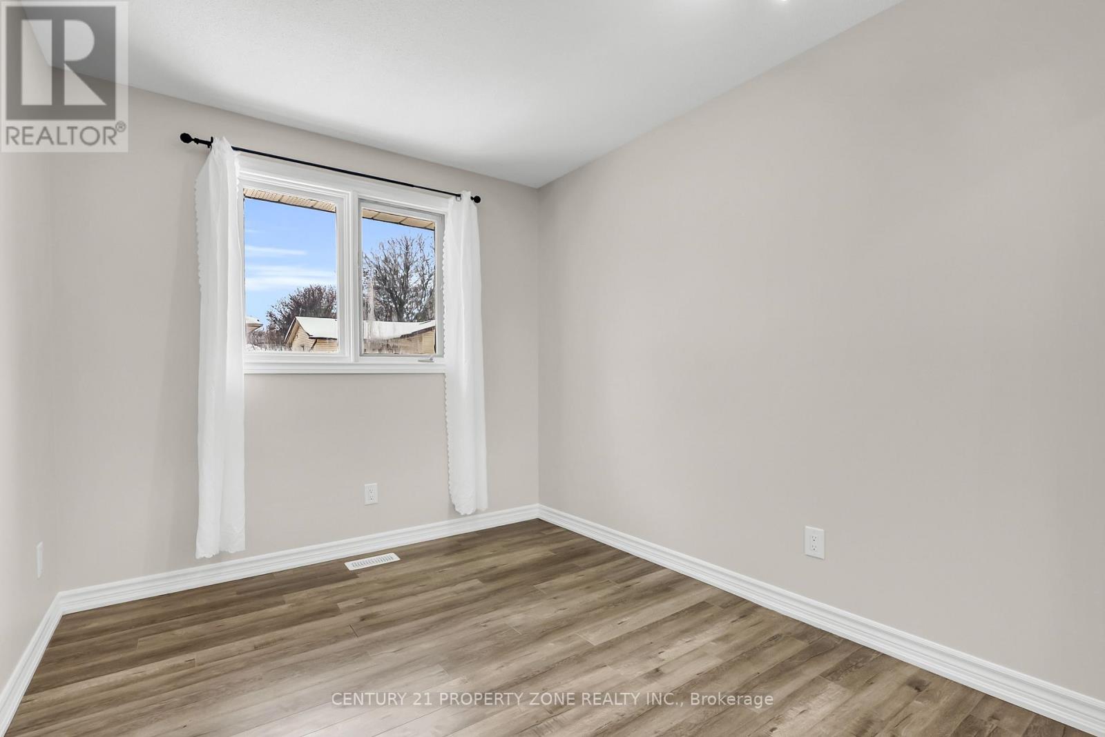 411 Imperial Road S, Guelph, Ontario  N1K 1K2 - Photo 24 - X12672344