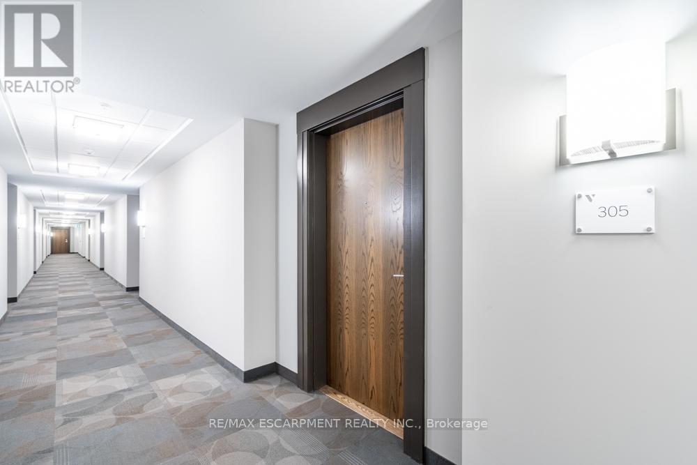 305 - 30 Hamilton Street, Hamilton, Ontario  L8B 1V8 - Photo 4 - X12672412