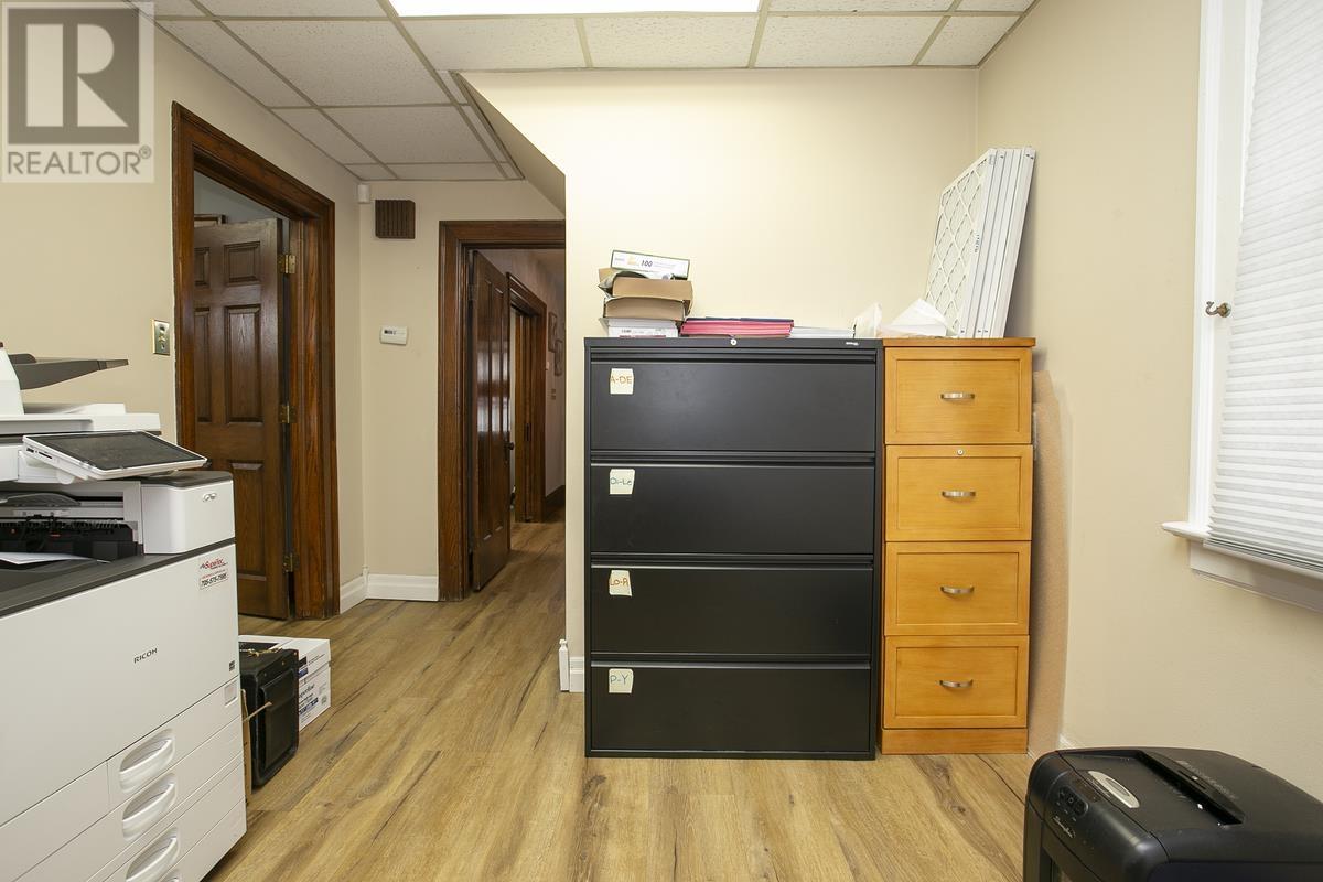 446 Albert St E, Sault Ste. Marie, Ontario  P6A 2J8 - Photo 21 - SM260043