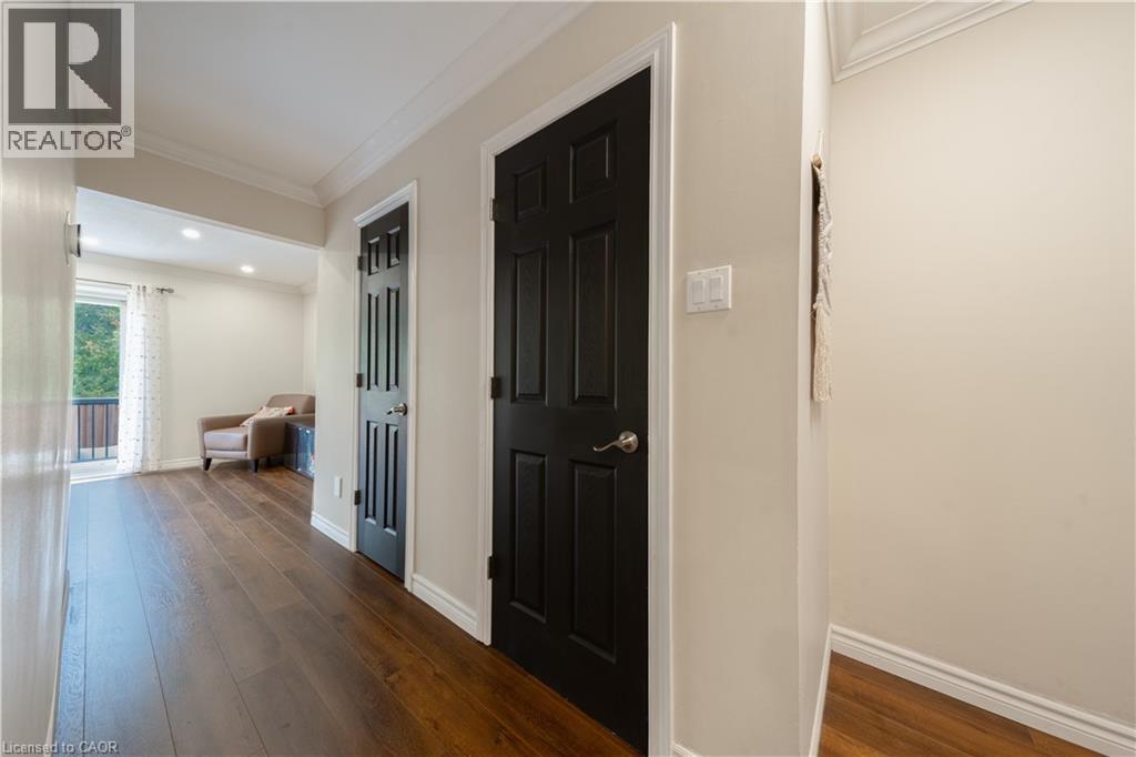 1548 Westminster Place, Burlington, Ontario  L7P 2B5 - Photo 8 - 40796595