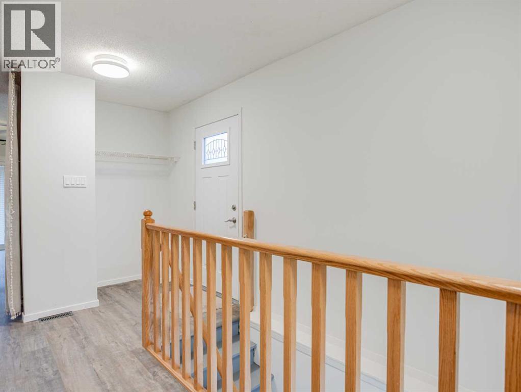 1606 St George Road N, Lethbridge, Alberta  T1H 5A1 - Photo 3 - A2277292