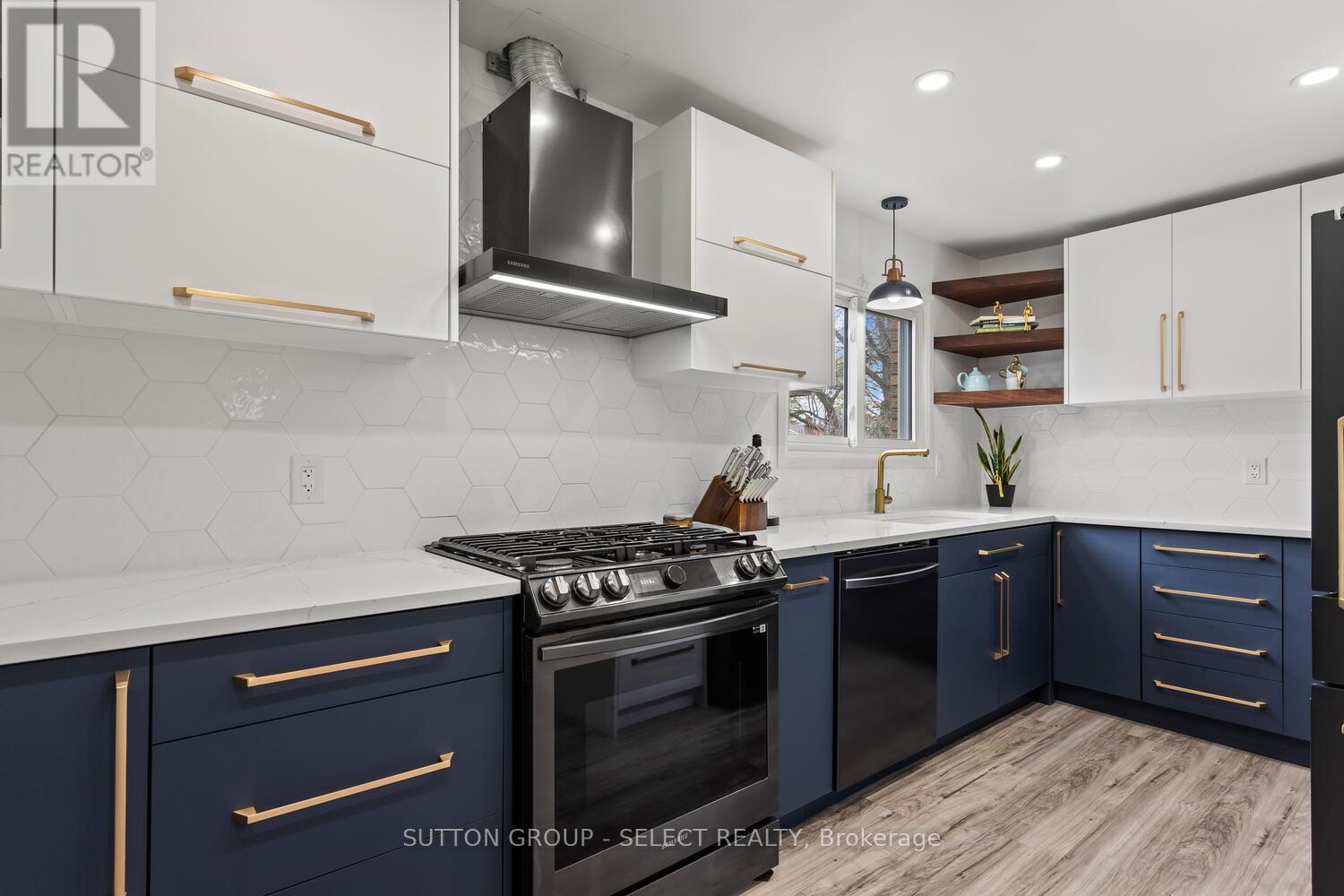 20 Lochern Road, London South, Ontario  N5Z 4L6 - Photo 11 - X12672542