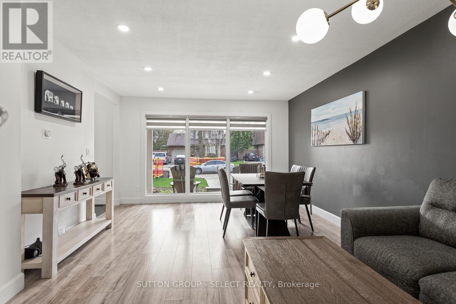 20 Lochern Road, London South, Ontario  N5Z 4L6 - Photo 8 - X12672542