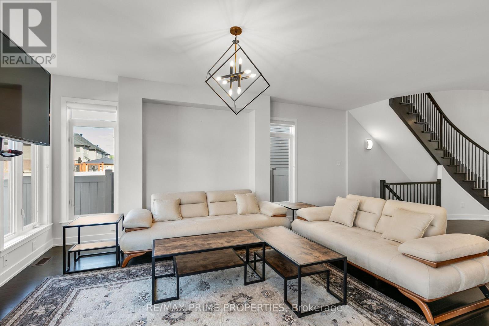 249 Fountainhead Drive, Ottawa, Ontario  K1W 0H4 - Photo 8 - X12672520