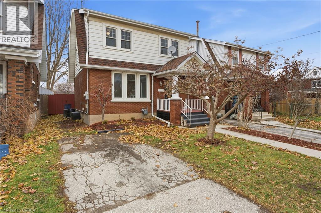 12 St James Street, Brantford, Ontario  N3T 3Z5 - Photo 2 - 40796621