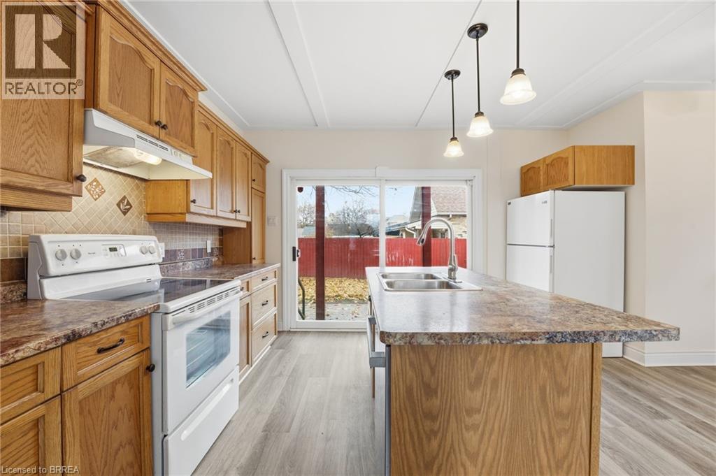 12 St James Street, Brantford, Ontario  N3T 3Z5 - Photo 7 - 40796621